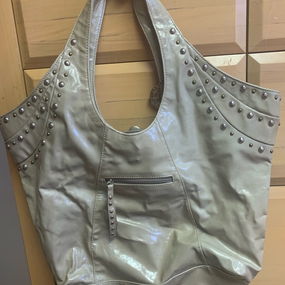 CHINESE LAUNDRY Studded large tote handbag💕 - Picture 2 of 4